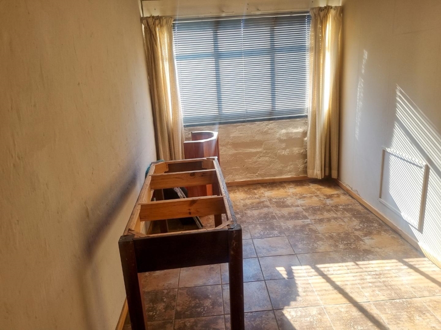 4 Bedroom Property for Sale in Paul Roux Free State